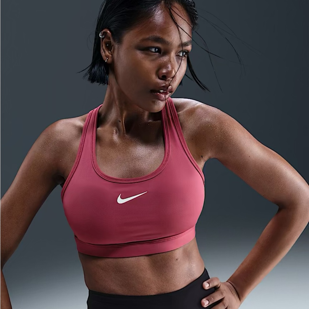 Nike Swoosh Women’s Small Padded Racerback Medium Support Sports Bra Sweet Beet